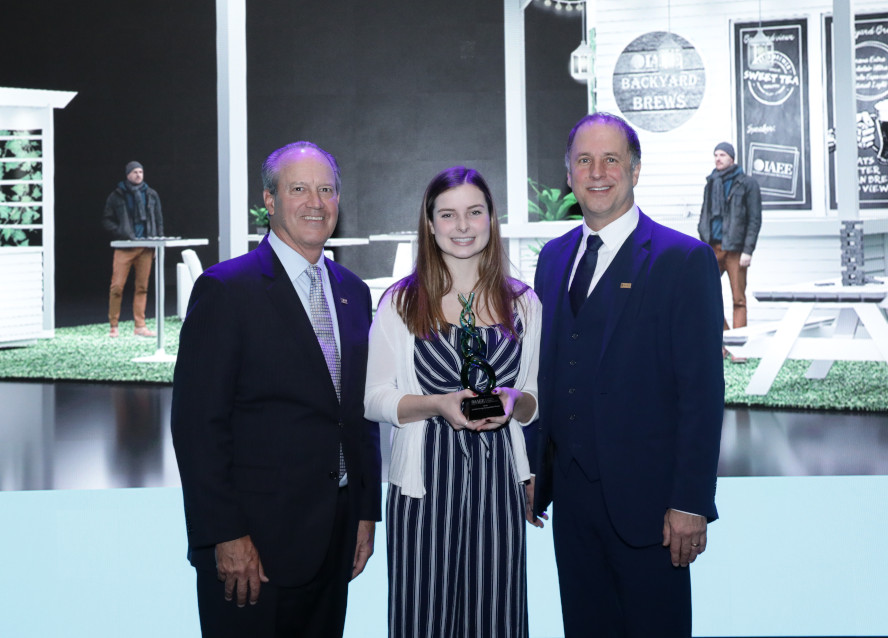 David DuBois, president and CEO of IAEE; Emma Brechlin, Bemidji State University exhibit-design student; and Randal Acker, EDPA University Affiliation committee member and president of EXHIBITOR Media Group and adjunct faculty member at Bemidji State University.