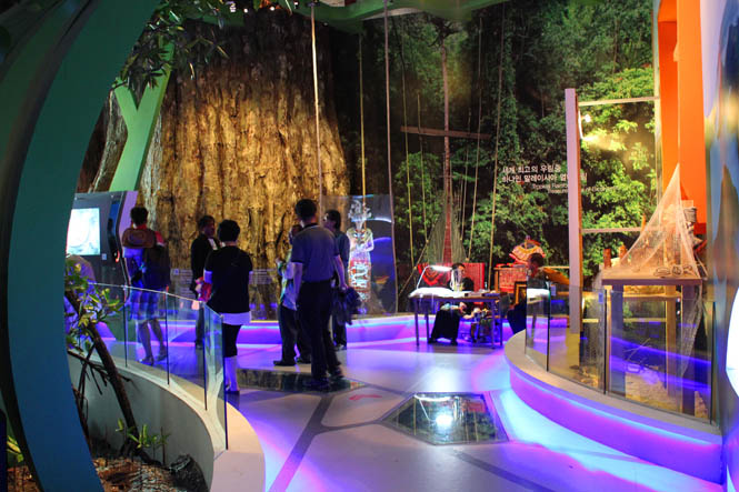 Malaysias ninth world-expo pavilion since 1970 houses five sections highlighting its diverse eco-system, including forests of stilt-like mangrove trees, whose population worldwide has decreased an alarming 20 percent since 1980.